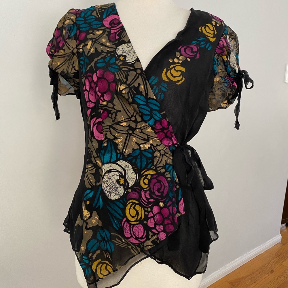 Nanette Lepore 100% silk wrap blouse size 2